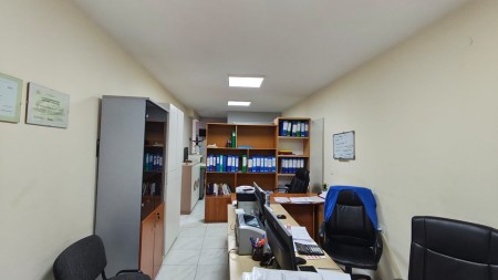 Tek Ish Parku, Shitet Ambient Biznesi Ideal Per Investim!!