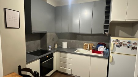Ne Misto Mame, Shitet Apartament 1+1, Totalisht I Investuar!!