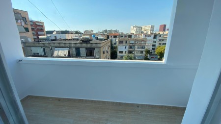Ne Vasil Shanto, Shitet Apartament 1+1 Ideale Per Investim!!