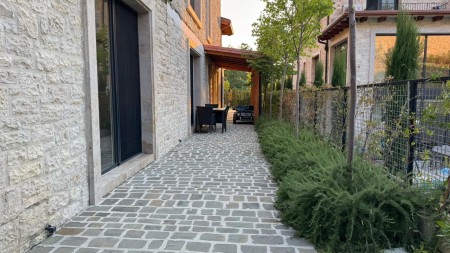 Tek Secret Garden 2, Shitet Super Apartament 2+1+2 Me Oborr!!