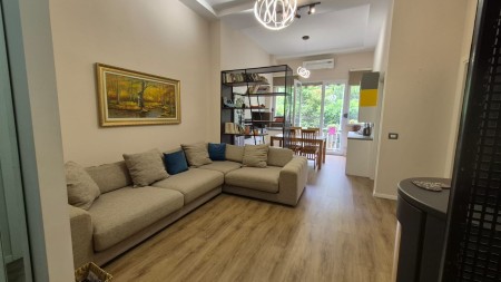 Ne Zonen Me Te Mire Te Freskut, Shitet Super Prone E Ndare Ne Apartament 2+1 Dhe 1+1 !!!!