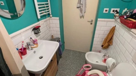 Prane Ish Parkut, Shitet Apartament 2+1, Ideal Per Banim !!!