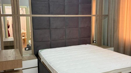 Ne Kamez, Shitet Apartament 1+1, Me Planimetri Perfekte!!!