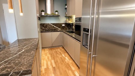 Tek Rezidenca Park Life, Jepet Me Qira Super Apartament 2+1 Me Arredim Modern!!!