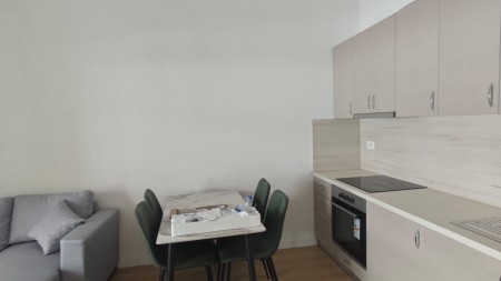 Tek Univers City, Jepet Me Qira Apartament 1+1, Totalisht I Mobiluar!!!