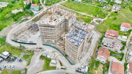 Okazion Kleringu!! Tek Kompleksi Aluna, Shitet Apartament 2+1, Mundesi Ideale Investimi !!