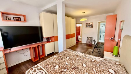Prane Rr. Barrikadave, Shitet Apartament 2+1+2, Me Shfrytezim Tarracen !!!