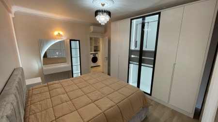 Tek Liqeni I Thate, Jepet Me Qira Apartament 2+1+2, Me 2 Poste Parkimi Te Perfshira Ne Cmim!!!