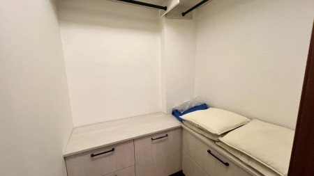 Tek Shkolla Baletit, Jepet Me Qira Apartament 1+1 i Investuar!!!