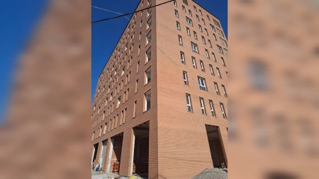 Okazion Kleringu!! Ne Astir, Tek "Aos Residence", Shitet Apartament 2+1, Me Planimetri Perfekte !!