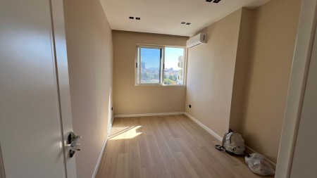 Tek Mozaiku I Tiranes, Shitet Apartament 1+1 Me Planimetri Te Rregullt!!