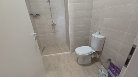 Ne Ali Dem, Tek Kompleksi Mangalem 21, Shitet Super Apartament 3+1+2, Ideal Per Banim !!!