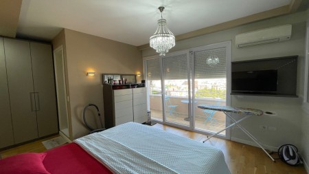 Tek Kopshti Botanik, Shitet Apartament 3+1+2 Me Verande Me Pamje !!!