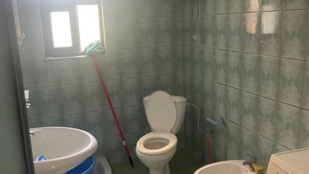 Ne Allias, Jepet Me Qira Apartament 1+1, Ideal Per Banim !!!