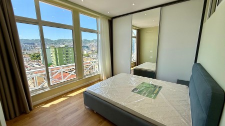Tek Myslym Shyri, Shitet Apartament 2+1, I Investuar Totalisht Dhe Me Pamje Spektakolare!!!