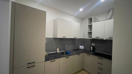 Ne Kinostudio, Shiten 2 Garsoniere dhe 6 Apartamente 1+1, Ideale Per Investim!!!