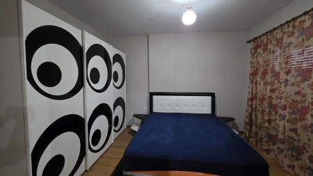 Tek Kthesa E Kamzes, Jepet Me Qira Apartament 2+1, i Investuar Totalisht !!!