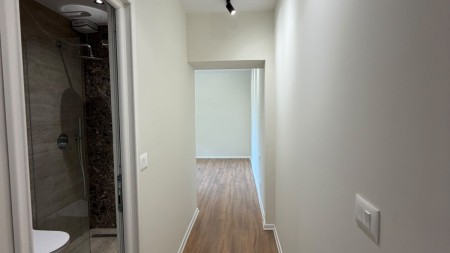 Prane Mine Pezes, Shitet Apartament 1+1 Perfekte Per Investim!!
