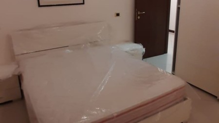Ne Kinostudio, Jepet Me Qira Apartament 1+1, Ideal Per Banim !!!