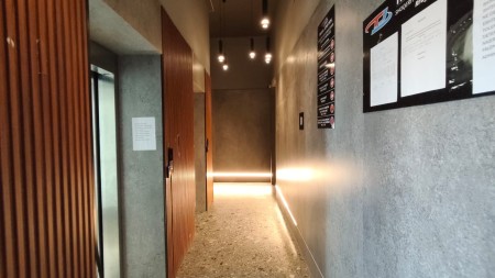 Tek Rezidenca Emi 6, Shitet Super Apartament 2+1+2 Me Hapesira Te Bollshme!!