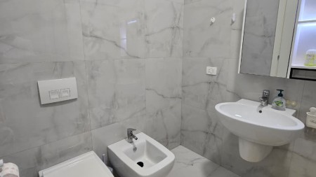 Tek Kompleksi Delijorgji, Jepet Me Qira Super Apartament 2+1+2 Me Mobilim Komod Gati Per Banim!!!