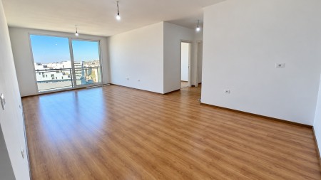 Prane Farmacise 10, Jepet Me Qira Apartament 2+1+2, Ideal Per Banim !!!