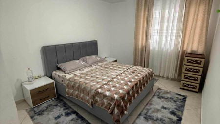 Ne Astir, Jepet Me Qira Apartament 2+1+2, Me Post Parkimi!!