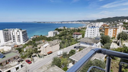Ne Vlore, Tek Uji I Ftohte, Shitet Apartament 2+1 Me Pamje Nga Deti !!!