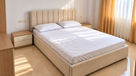 Ne Fresk, Prane Hotel Gaxherrit, Shitet Apartament 1+1 Ideal Per Banim !!!
