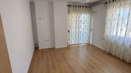 Ne Fresk, Shitet Apartament 2+1, I Sapo Investuar !!!