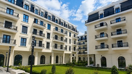 Tek Tirana Porta E Re, Shitet Apartament 1+1 Me Planimetri Ideale !!!