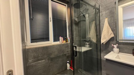 Tek Secret Garden 2, Shitet Super Apartament 2+1+2 Me Oborr!!