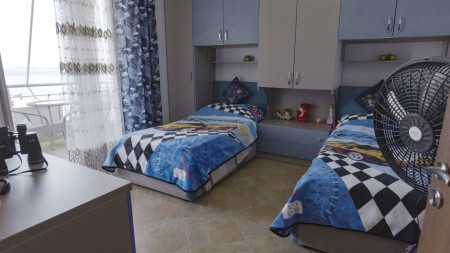 Ne Vlore, Tek Uji I Ftohte, Shitet Apartament 2+1 Me Pamje Nga Deti !!!