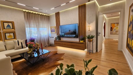 Ne Fillim Te Don Boskos, Prane Zogut Te Zi, Shitet Super Apartament 2+1 I Rikonstruktuar !!!