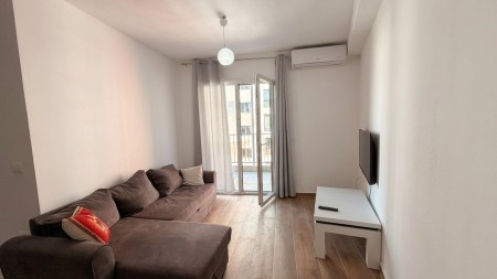 Ne Astir, Tek Kompleksi Jolla, Shitet Apartament 2+1, Totalisht I Investuar !!