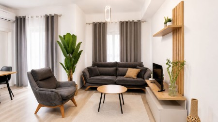 Tek Kompleksi Mangalem 21, Jepet Me Qira Apartament 1+1, Gati Per Banim !!!