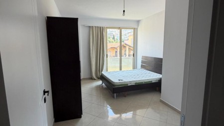 Ne Fresk, Jepet Me Qira, Apartament 2+1 I Mobiluar!!