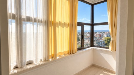 Ne Porcelan, Mbrapa UET, Shitet Apartament 2+1, Me Orientim Perfekt !