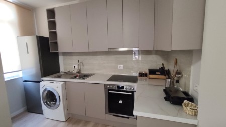 Tek Selvia, Jepet Me Qira Apartament 1+1 Totalisht I Investuar!!