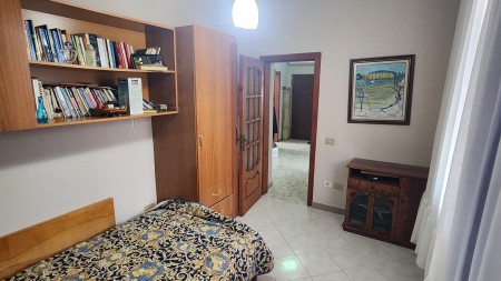 Ne Ali Dem, Jepet Me Qira Apartament 3+1, Totalisht I Mobiluar !!