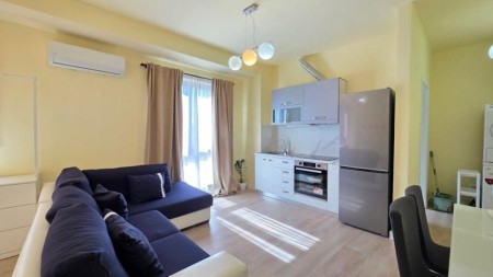 Ne Myslym Shyr, Jepet Me Qira Garsoniere, Totalisht E Investuar !!!