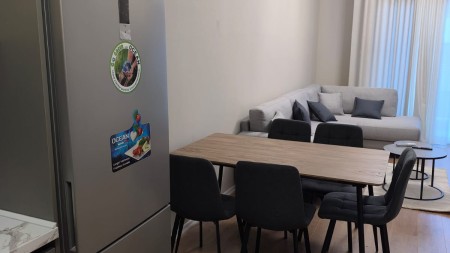 Tek Kompleksi Aura, Jepet me Qira, Super Apartament 1+1, Gati Per Banim!!!