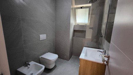Tek Mine Peza Shitet Apartament 1+1 I Investuar!!!