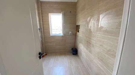 Ne Vasil Shanto, Shitet Apartament 1+1 Ideale Per Investim!!