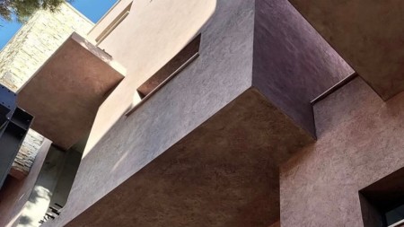 Ne Gjirin E Lalzit, Shitet Super Apartament 2+1+2 Me Orientim Perfekt Ne Kompleksin Lura 5 !