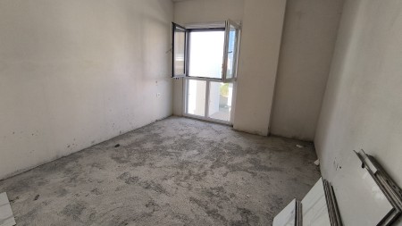 Okazion, Tek Tirana Porta e Re, Shitet Apartament 2+1+2 Me Planimetri Te Rregullt !!!