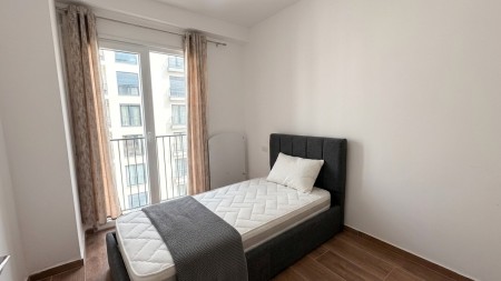 Ne Astir, Tek Kompleksi Jolla, Shitet Apartament 2+1, Totalisht I Investuar !!