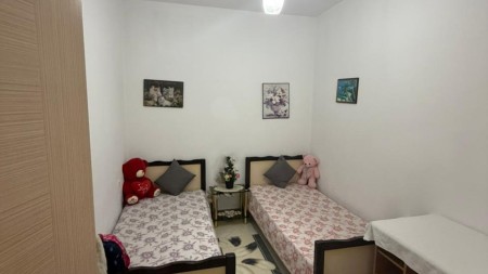 Ne Paskuqan, Shitet Apartament 1+1 Me Planimetri Te Rregullt Dhe Te Bollshme!!!