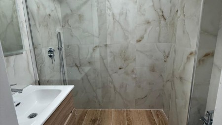 Prane Medresese, Jepet Me Qira Apartament 1+1, Totalisht I Investuar !!
