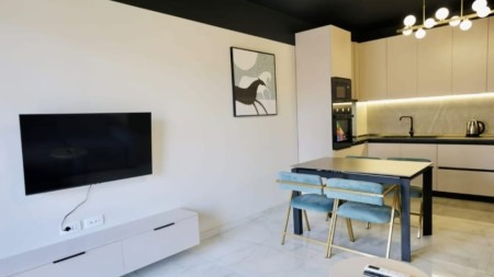 Tek Parku Olimpik, Jepet Me Qira Apartament 2+1, Me Mobilim Luksoz !!